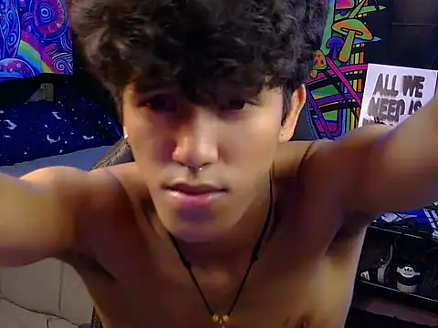 hugekenbigcock Pertunjukan Webcam