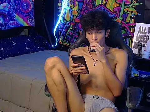 hugekenbigcock Pertunjukan Webcam