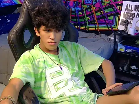 hugekenbigcock Pertunjukan Webcam