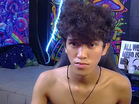 hugekenbigcock Pertunjukan Webcam