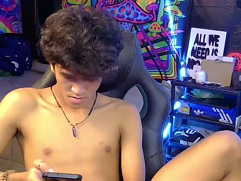 hugekenbigcock Pertunjukan Webcam