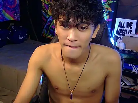 hugekenbigcock Webcamshow