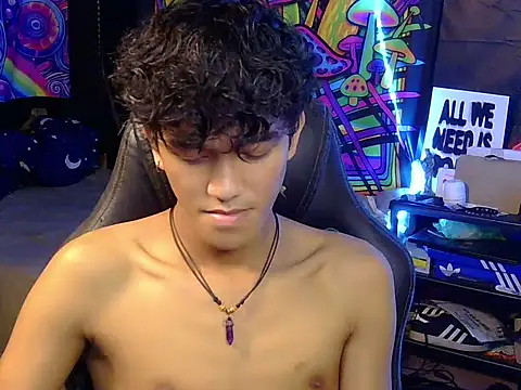 Živý XXX chat hugekenbigcock