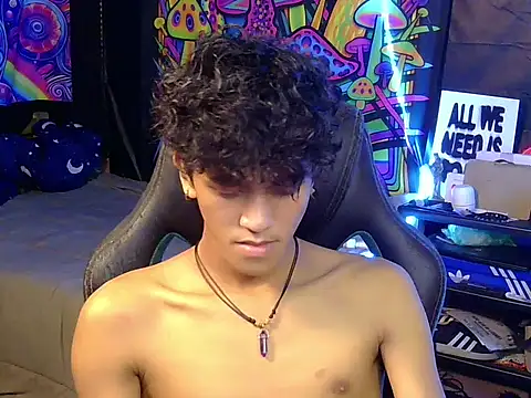 hugekenbigcock Webcam show