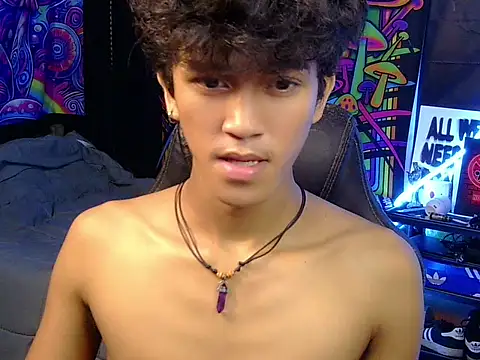 hugekenbigcock's Webcam Show