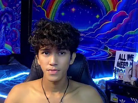 hugekenbigcock Webcamshow