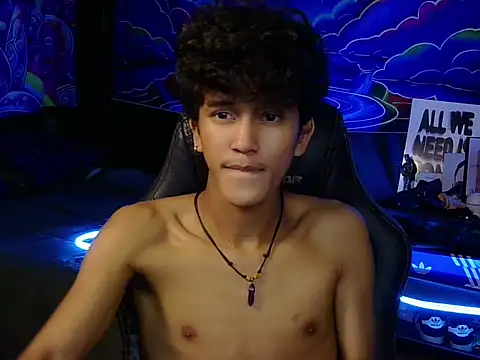 hugekenbigcock Pertunjukan Webcam