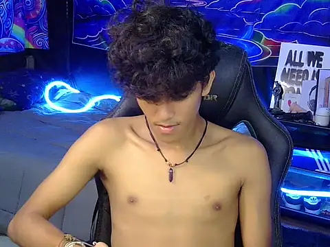 hugekenbigcock Pertunjukan Webcam
