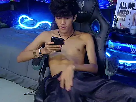 hugekenbigcock Pertunjukan Webcam