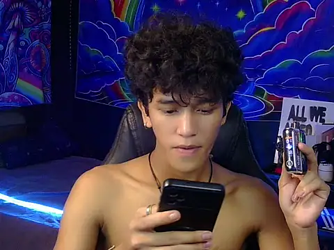 hugekenbigcock Show Webcam