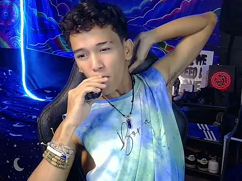 hugekenbigcock Pertunjukan Webcam
