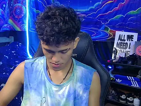 hugekenbigcock Webcamshow