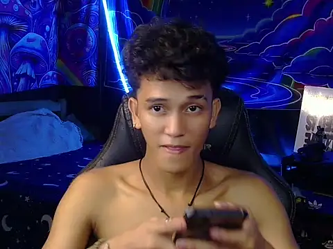 hugekenbigcock Pertunjukan Webcam