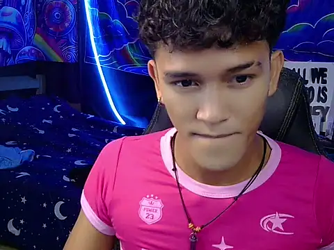 hugekenbigcock Pertunjukan Webcam