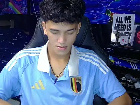 hugekenbigcock Pertunjukan Webcam