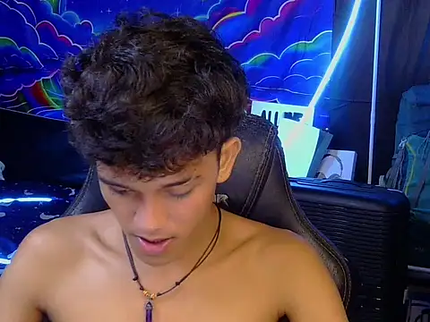 عرض كام hugekenbigcock