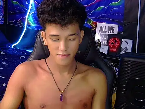 hugekenbigcock Pertunjukan Webcam
