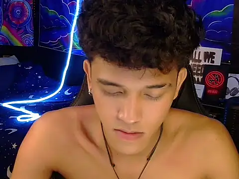 hugekenbigcock Pertunjukan Webcam