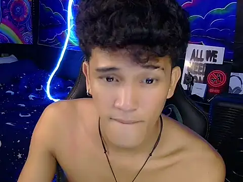 hugekenbigcock Pertunjukan Webcam