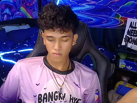 hugekenbigcock Pertunjukan Webcam