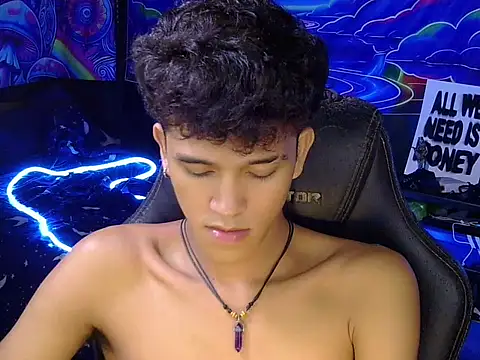 hugekenbigcock's Webcam Show