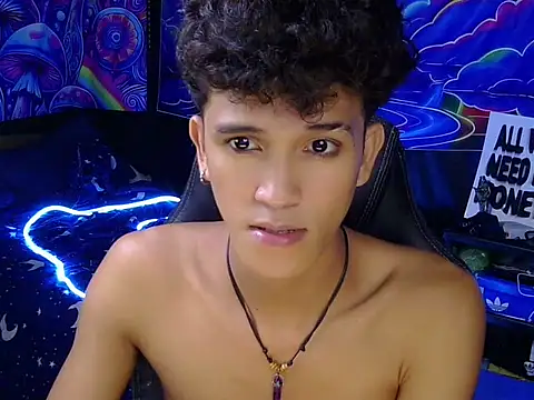 hugekenbigcock Pertunjukan Webcam