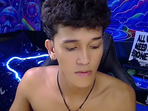 hugekenbigcock Pertunjukan Webcam