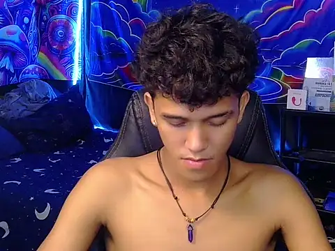hugekenbigcock Pertunjukan Webcam