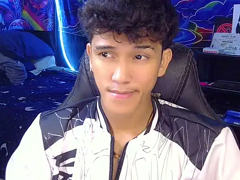 hugekenbigcock Pertunjukan Webcam