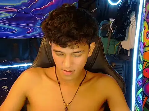 hugekenbigcock Pertunjukan Webcam
