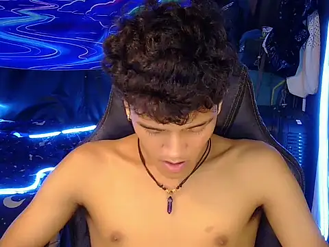 hugekenbigcock Pertunjukan Webcam