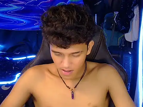 hugekenbigcock Pertunjukan Webcam