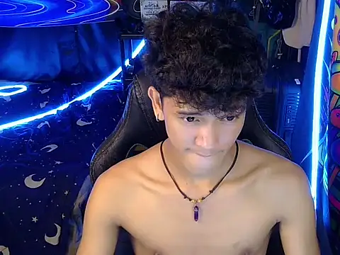 hugekenbigcock Pertunjukan Webcam