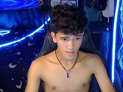hugekenbigcock Webcamshow