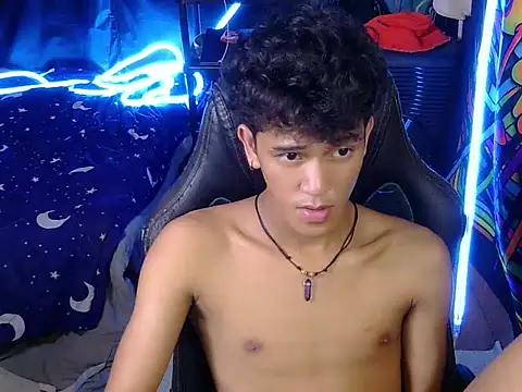 hugekenbigcock ওয়েবক্যাম শো