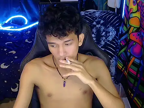 hugekenbigcock Webcam Show