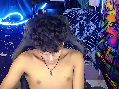 hugekenbigcock Pertunjukan Webcam