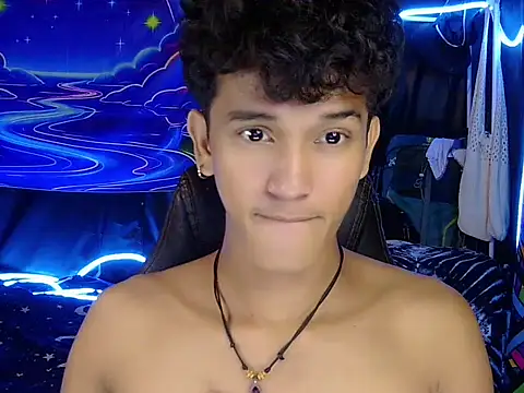 hugekenbigcock Pertunjukan Webcam