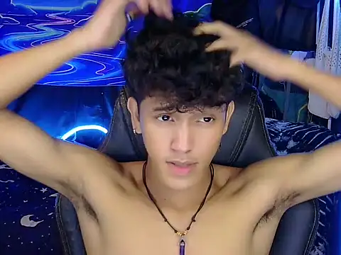 hugekenbigcock Pertunjukan Webcam