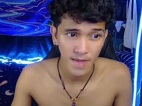 hugekenbigcock Pertunjukan Webcam