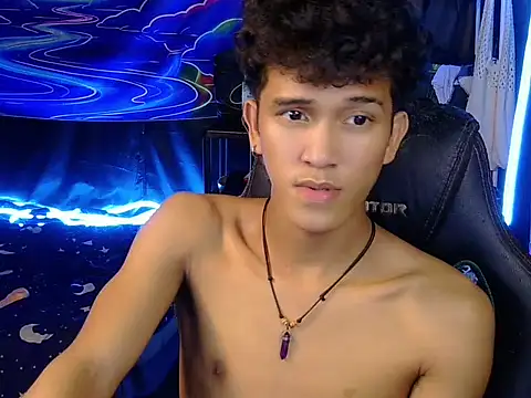 hugekenbigcock Pertunjukan Webcam