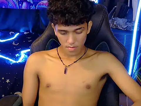 hugekenbigcock Pertunjukan Webcam