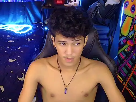 hugekenbigcock Webcam-Show