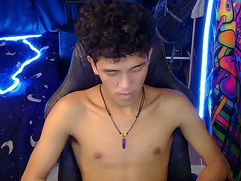 hugekenbigcock Pertunjukan Webcam