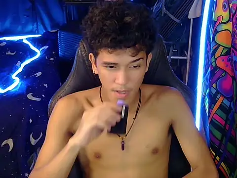 hugekenbigcock Pertunjukan Webcam