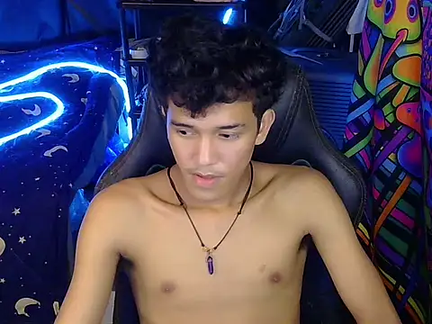 hugekenbigcock Webcamshow