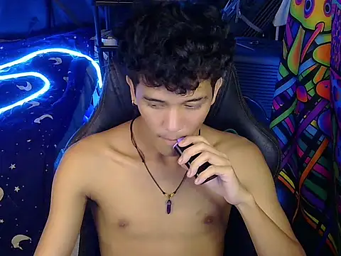hugekenbigcock Pertunjukan Webcam