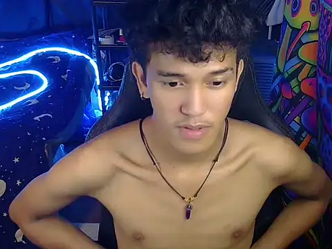 hugekenbigcock's Webcam Show