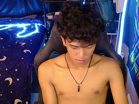 hugekenbigcock Webcam-Show