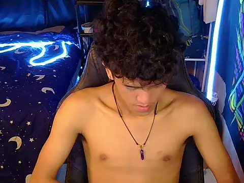 hugekenbigcock 웹캠 쇼